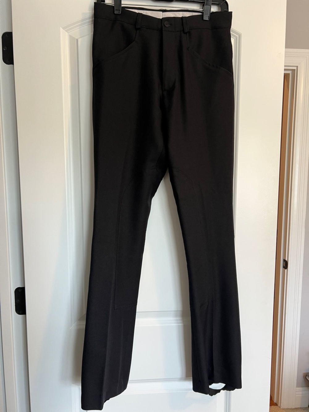 Boys/mens size 30R equestrian jodhpurs with boot strap.